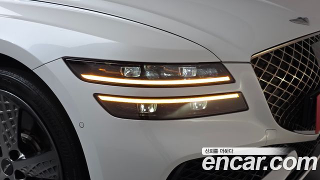Genesis G80 2023 — photo 8