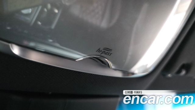 Genesis G80 2023 — photo 30