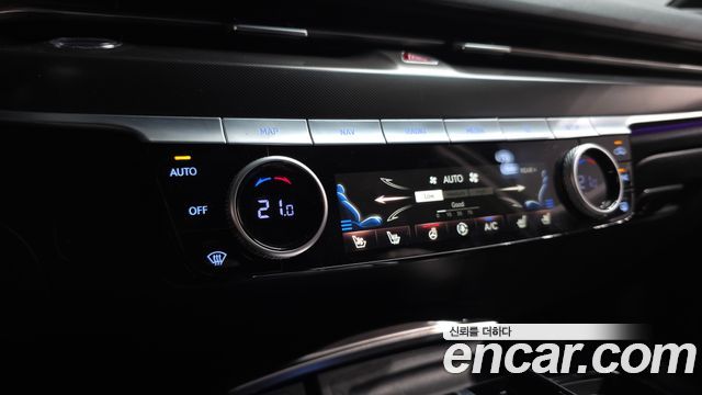 Genesis G80 2023 — photo 36
