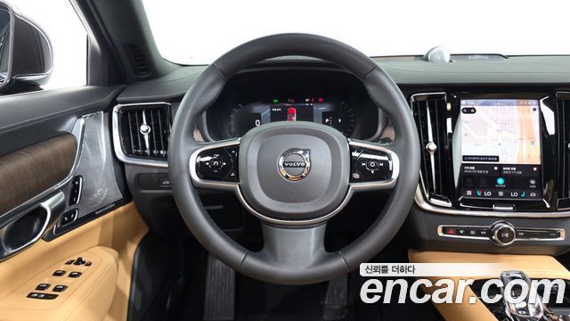 Volvo S90 2023 — photo 18