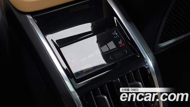 Volvo S90 2023 — photo 34