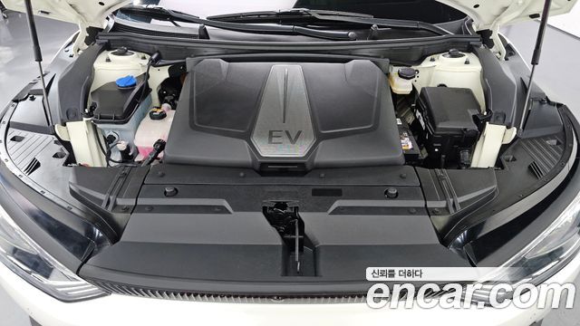 Kia EV6 2022 — photo 6