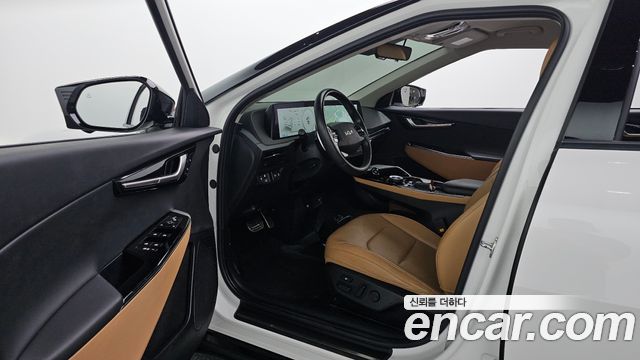 Kia EV6 2022 — photo 13