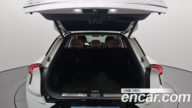 Kia EV6 2022 — photo 22