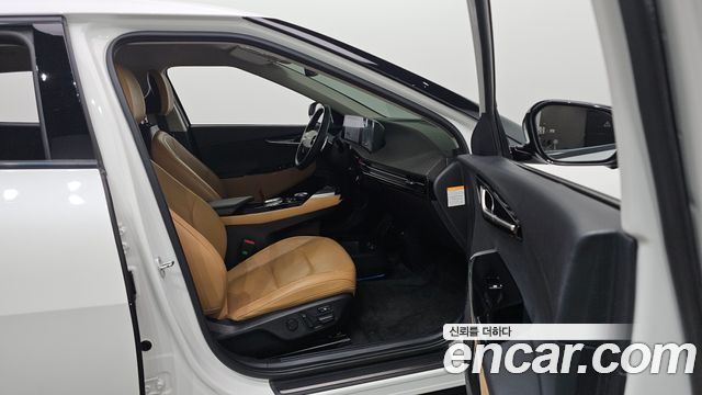 Kia EV6 2022 — photo 24