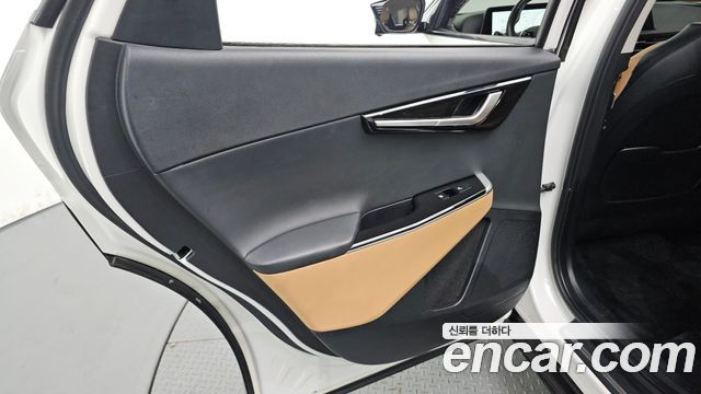 Kia EV6 2022 — photo 15