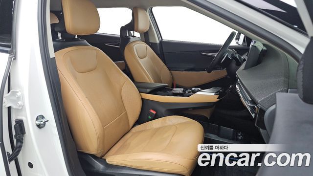 Kia EV6 2022 — photo 16