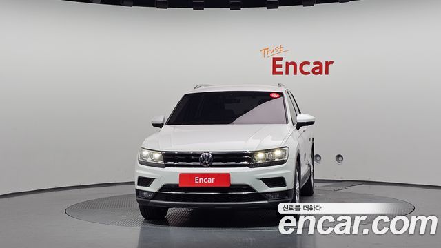 Volkswagen Tiguan 2020 — photo 3