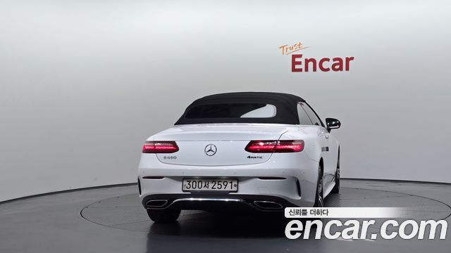 Mercedes-Benz E-Class 2019 — photo 4