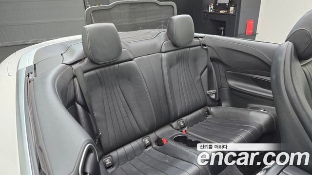 Mercedes-Benz E-Class 2019 — photo 11