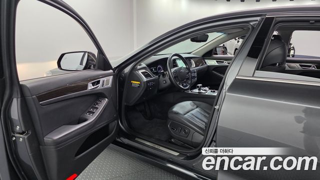 Genesis G80 2018 — photo 13