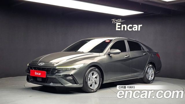 Hyundai AVANTE 2024 — photo 1