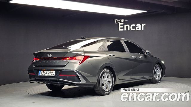 Hyundai AVANTE 2024 — photo 2