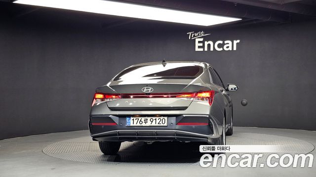 Hyundai AVANTE 2024 — photo 4