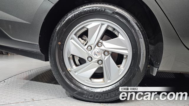 Hyundai AVANTE 2024 — photo 5