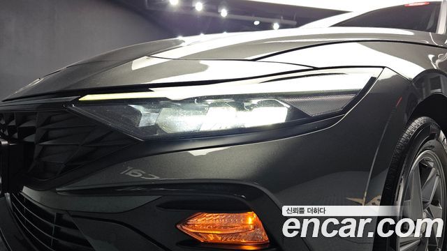 Hyundai AVANTE 2024 — photo 8