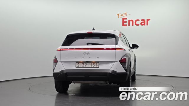 Hyundai Kona 2023 — photo 4