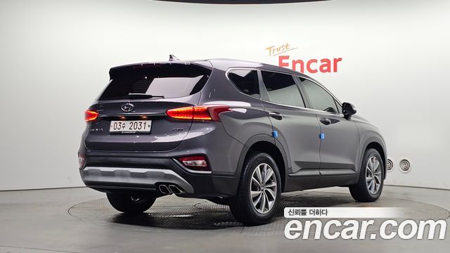 Hyundai Santafe 2019 — photo 2