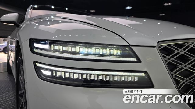 Genesis G80 2025 — photo 8