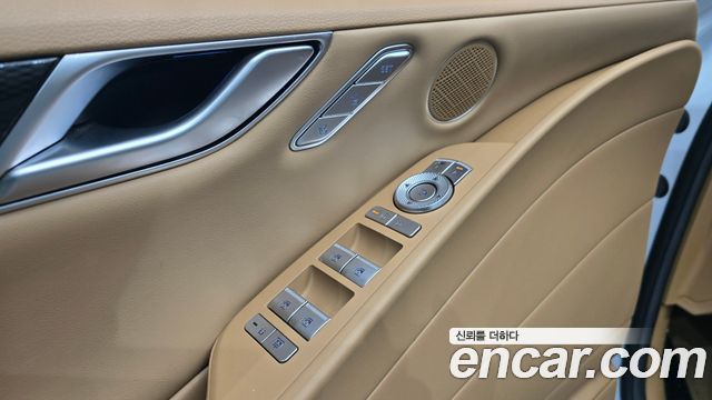 Genesis G80 2025 — photo 28
