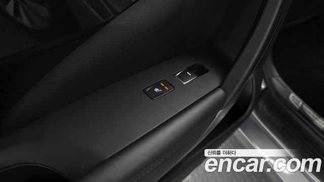 Hyundai Grandeur 2016 — photo 20