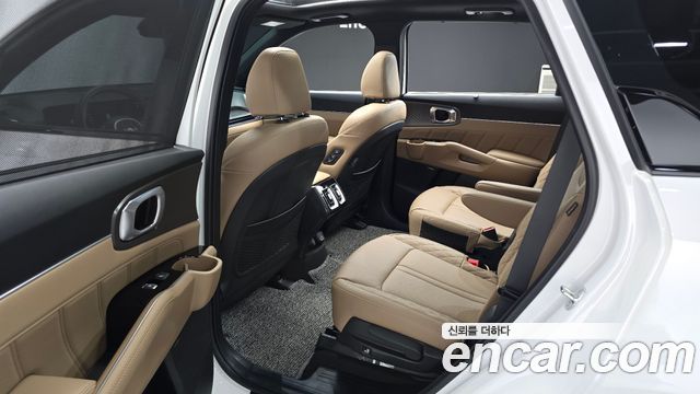 Kia Sorento 2024 — photo 11