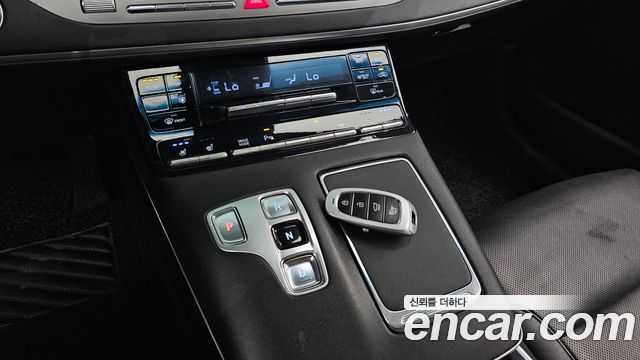 Hyundai Grandeur 2020 — photo 9