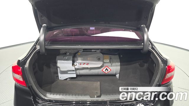 Hyundai Sonata 2015 — photo 26