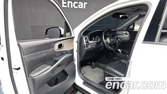 Kia Sorento 2021 — photo 13