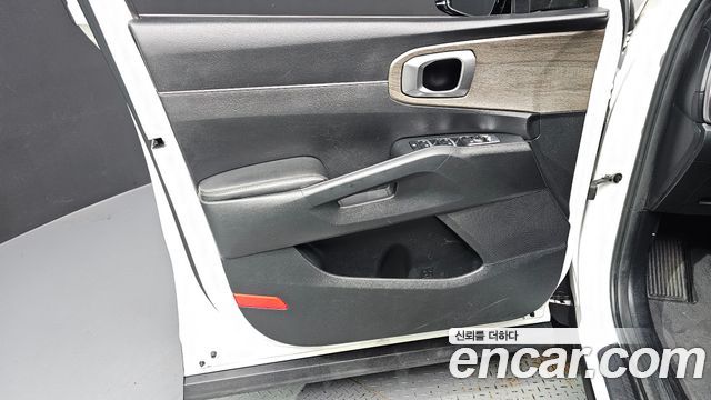 Kia Sorento 2021 — photo 14