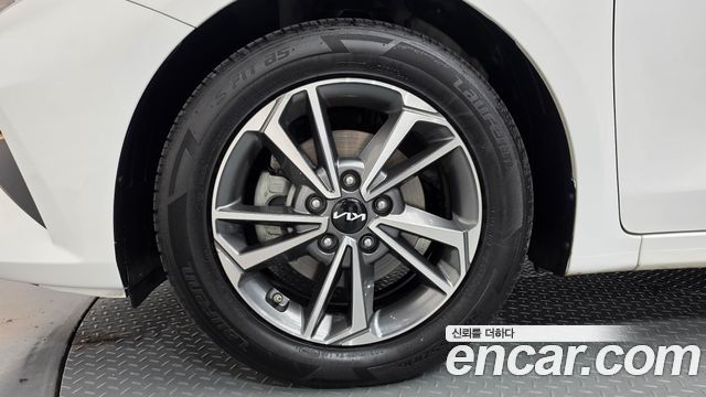 Kia K3 2022 — photo 5