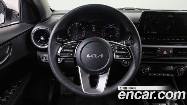 Kia K3 2022 — photo 13