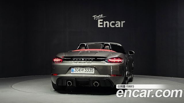 Porsche 718 2017 — photo 4