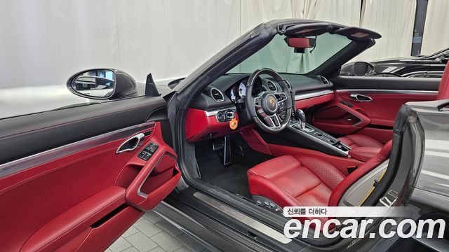 Porsche 718 2017 — photo 10