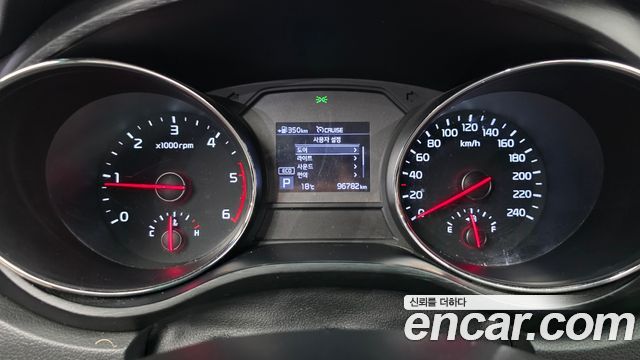 Kia Canival 2019 — photo 11