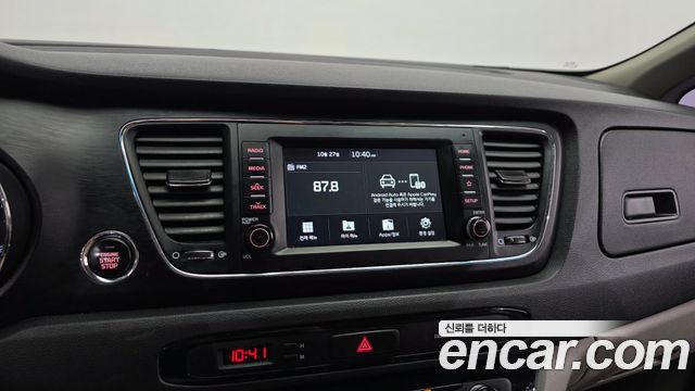 Kia Canival 2019 — photo 20