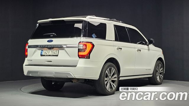 Ford Expedition 2021 — photo 2