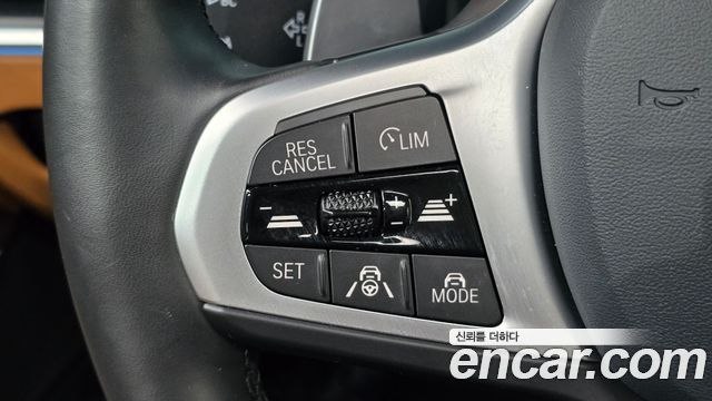 BMW 3-Series 2024 — photo 21