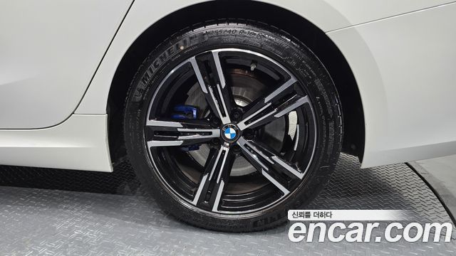 BMW 3-Series 2024 — photo 7