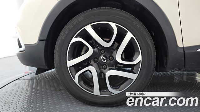 Renault Korea QM3 2015 — photo 5