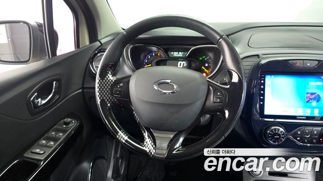 Renault Korea QM3 2015 — photo 15