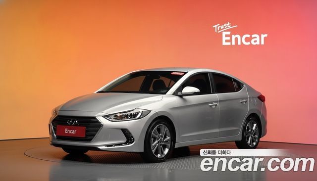 Hyundai AVANTE 2017 — photo 1