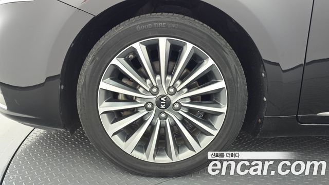 Kia K7 2016 — photo 5