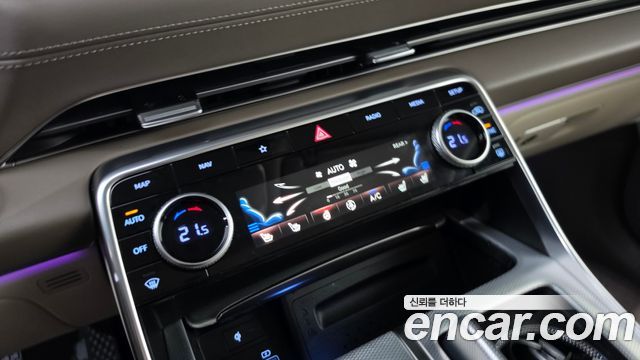 Genesis GV80 2022 — photo 28