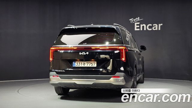 Kia Canival 2024 — photo 4