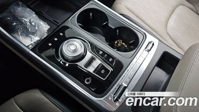 Kia Canival 2024 — photo 12