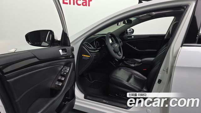 Kia K7 2013 — photo 13