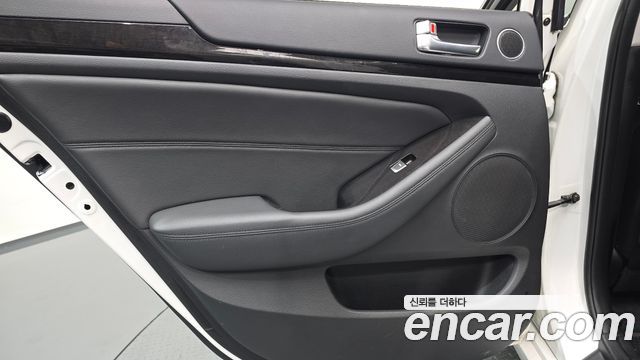 Kia K7 2013 — photo 15