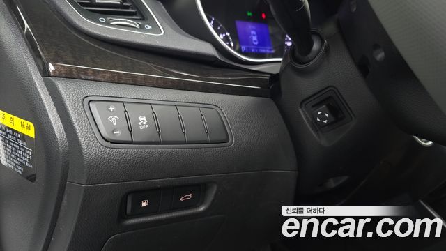 Kia K7 2013 — photo 28
