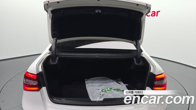 Kia K7 2013 — photo 32